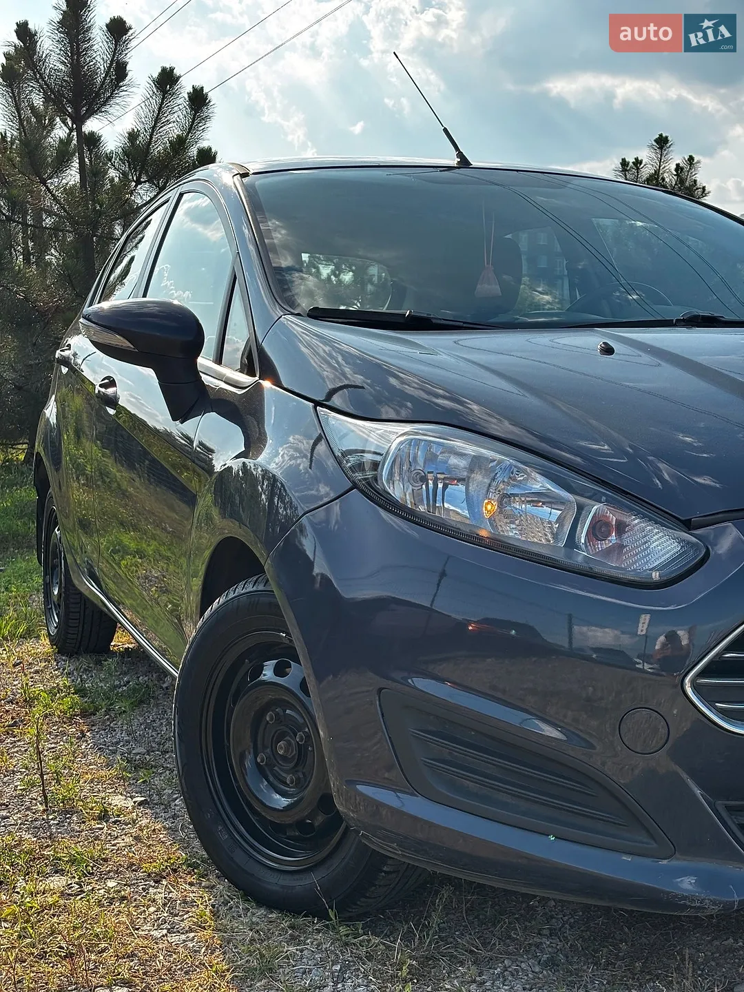 2013 Ford Fiesta - мініатюра 3