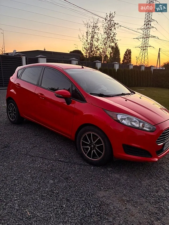 2013 Ford Fiesta - мініатюра 12