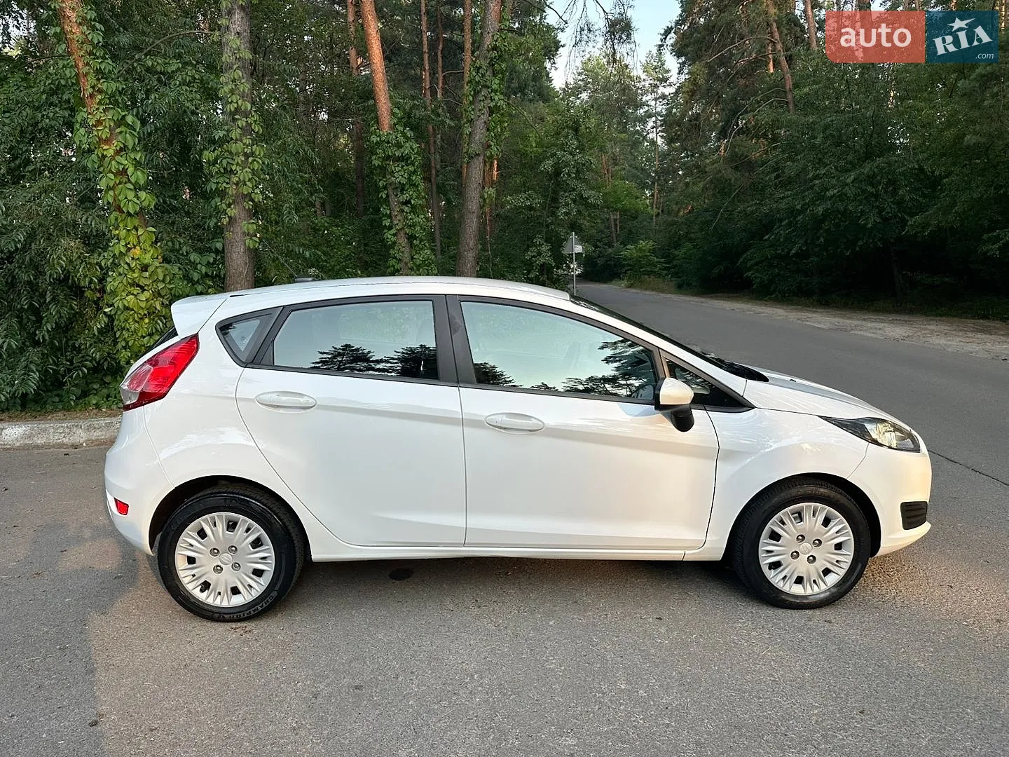 2016 Ford Fiesta - мініатюра 3