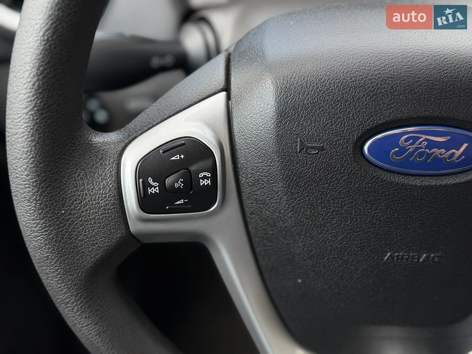 2019 Ford Fiesta - мініатюра 34
