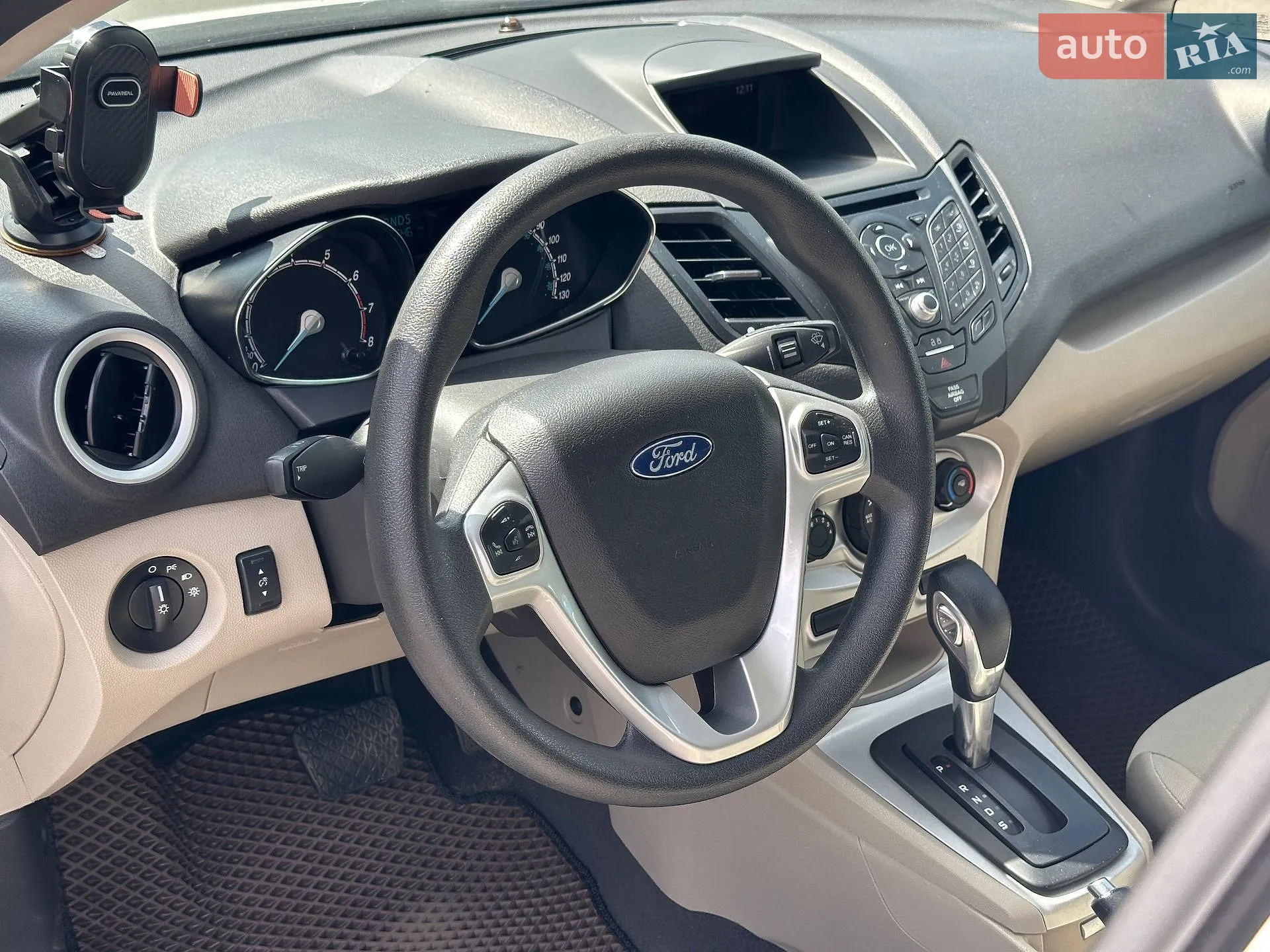 2019 Ford Fiesta - мініатюра 13