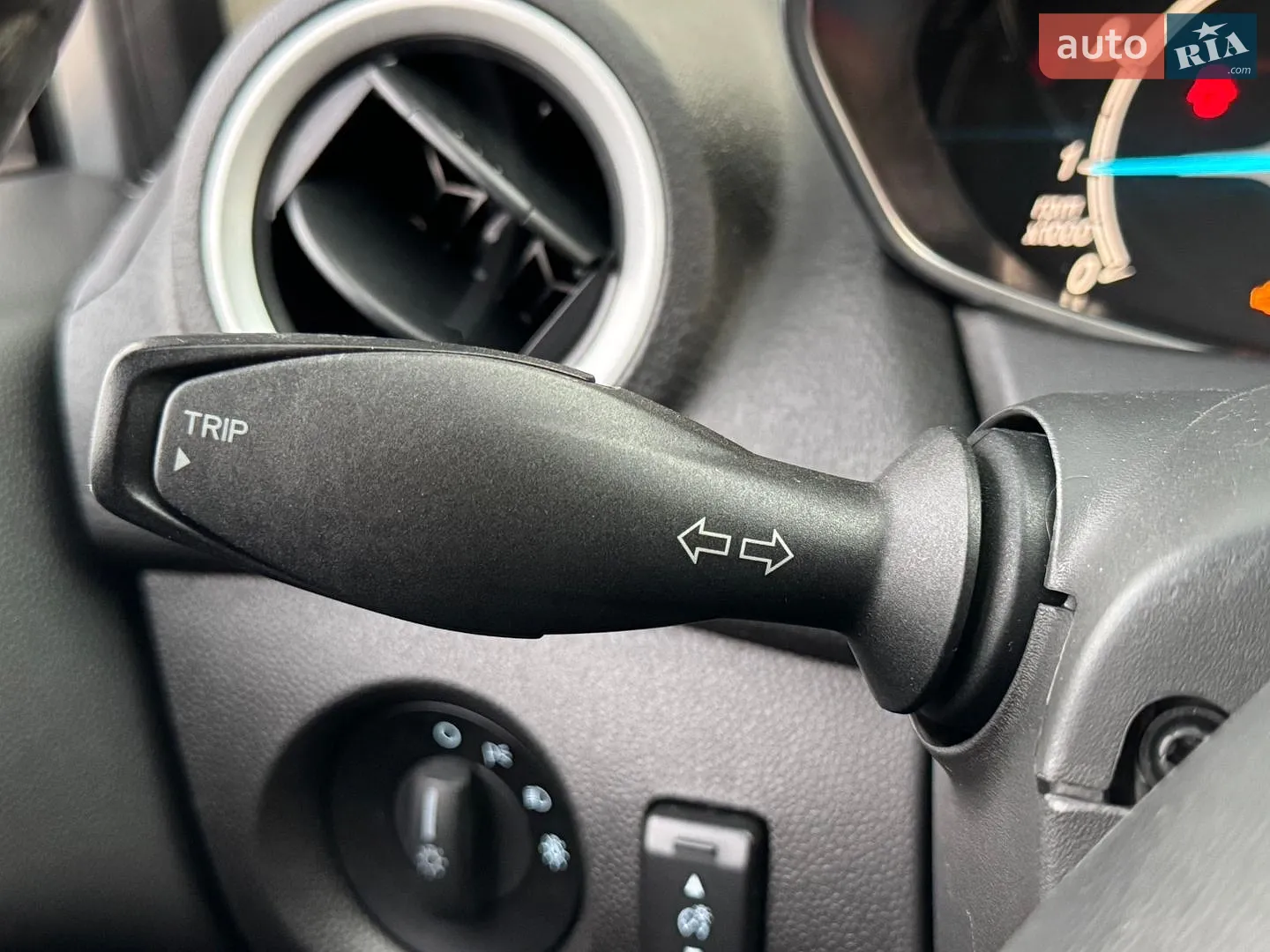 2015 Ford Fiesta - мініатюра 20