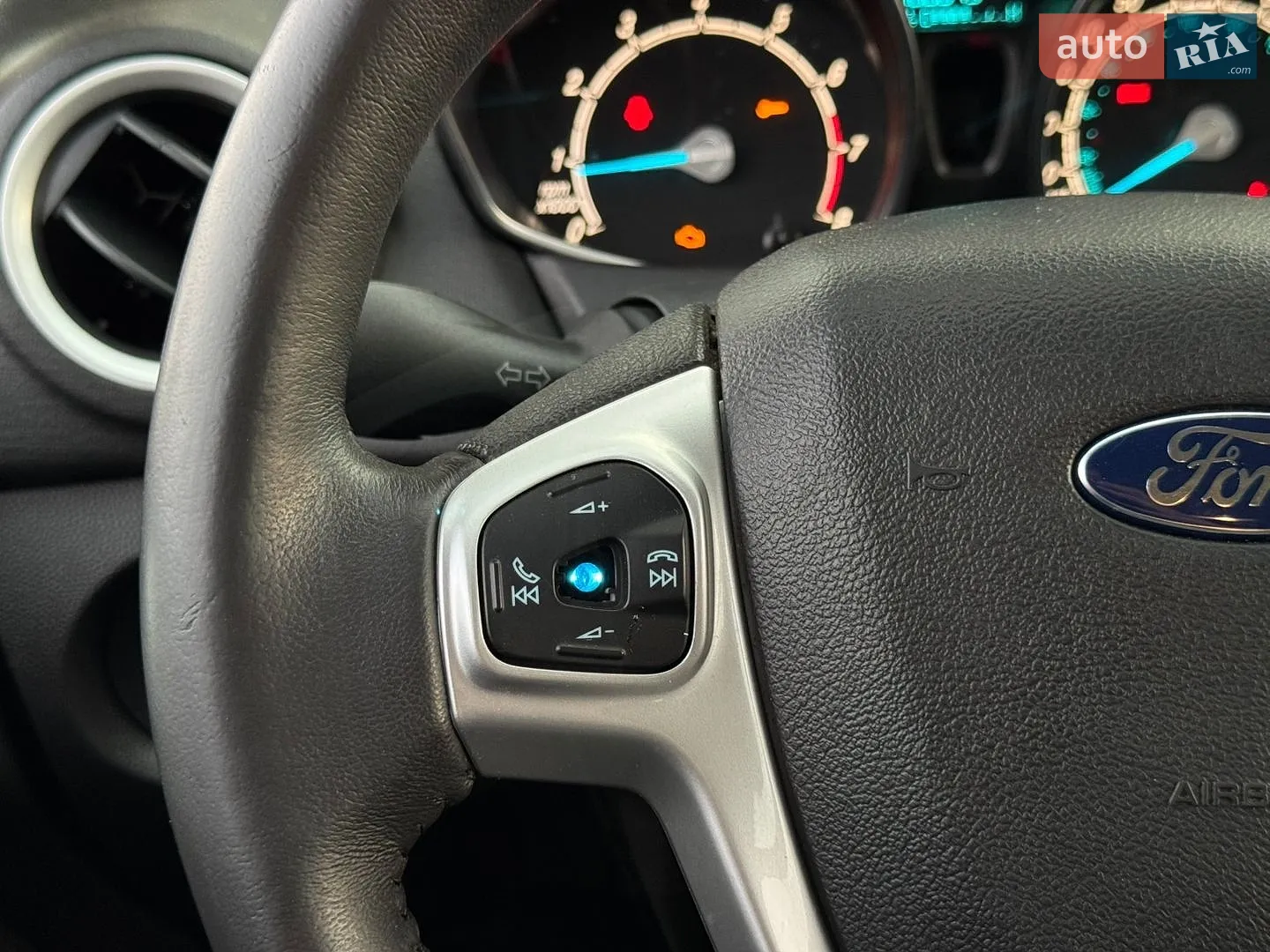 2015 Ford Fiesta - мініатюра 22