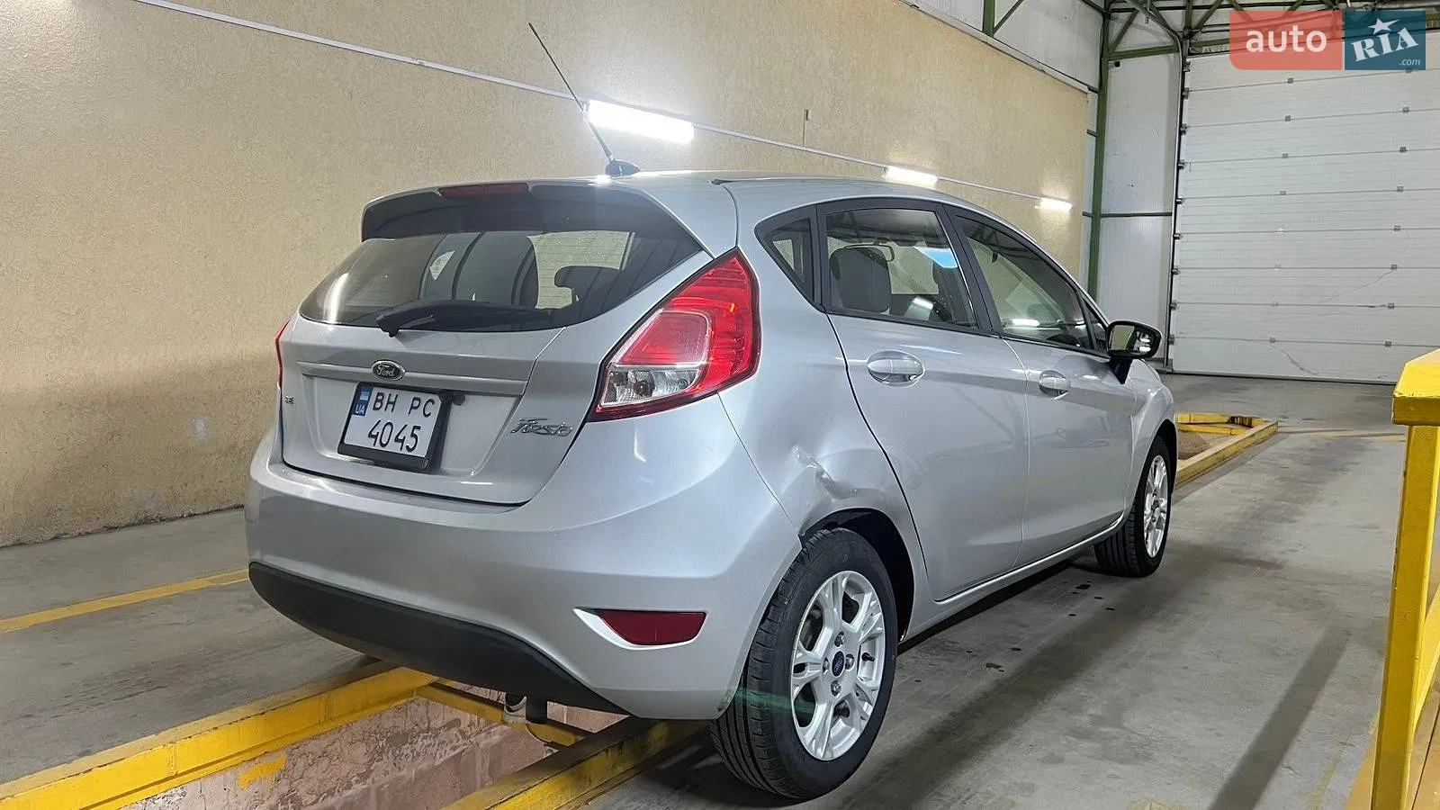 2015 Ford Fiesta - мініатюра 3