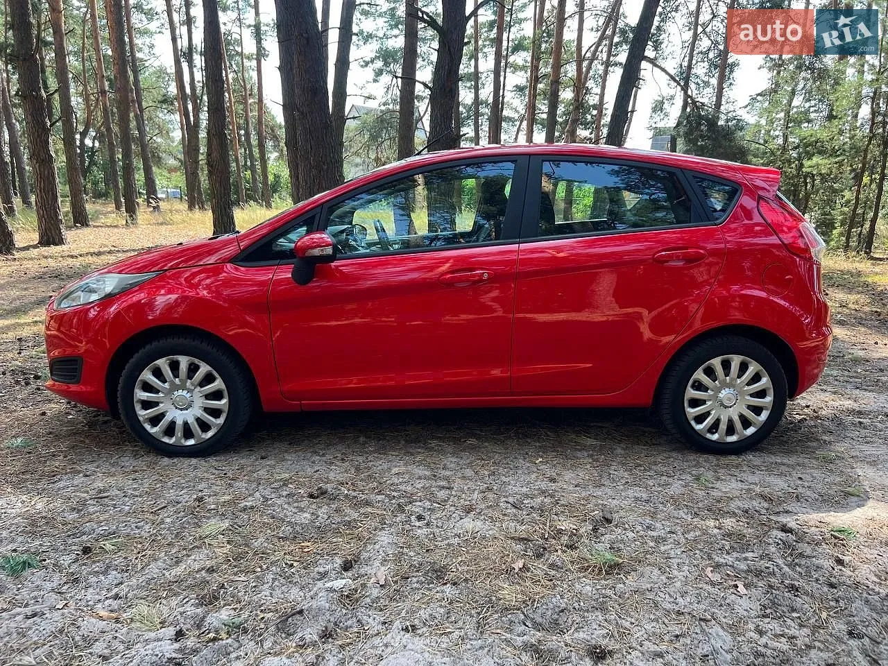 2013 Ford Fiesta - мініатюра 9