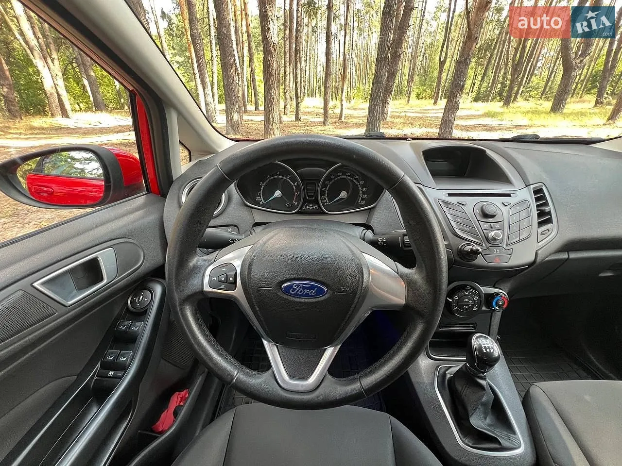 2013 Ford Fiesta - мініатюра 24