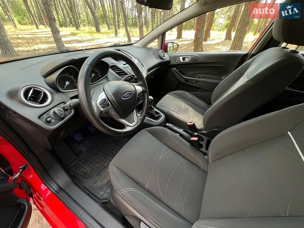 2013 Ford Fiesta - мініатюра 26
