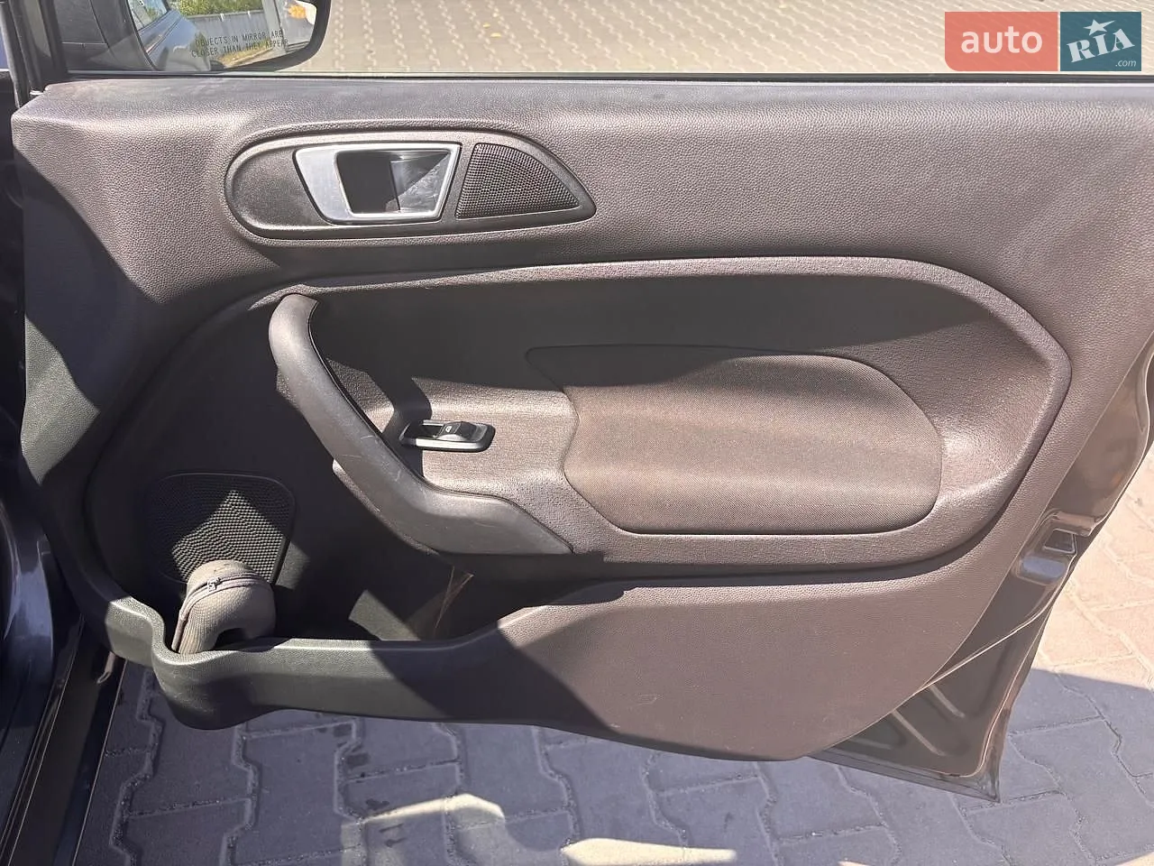 2015 Ford Fiesta - мініатюра 27