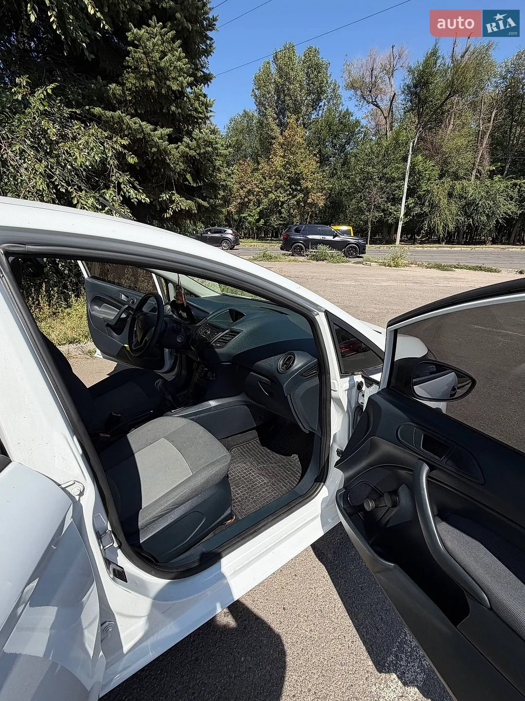2012 Ford Fiesta - мініатюра 9