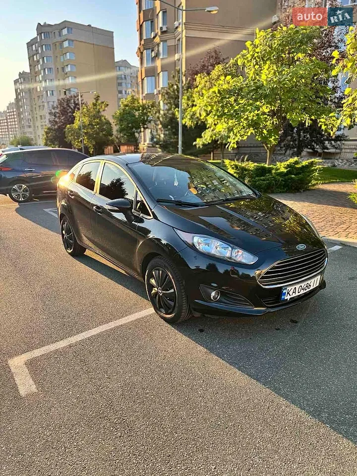 2013 Ford Fiesta - мініатюра 33