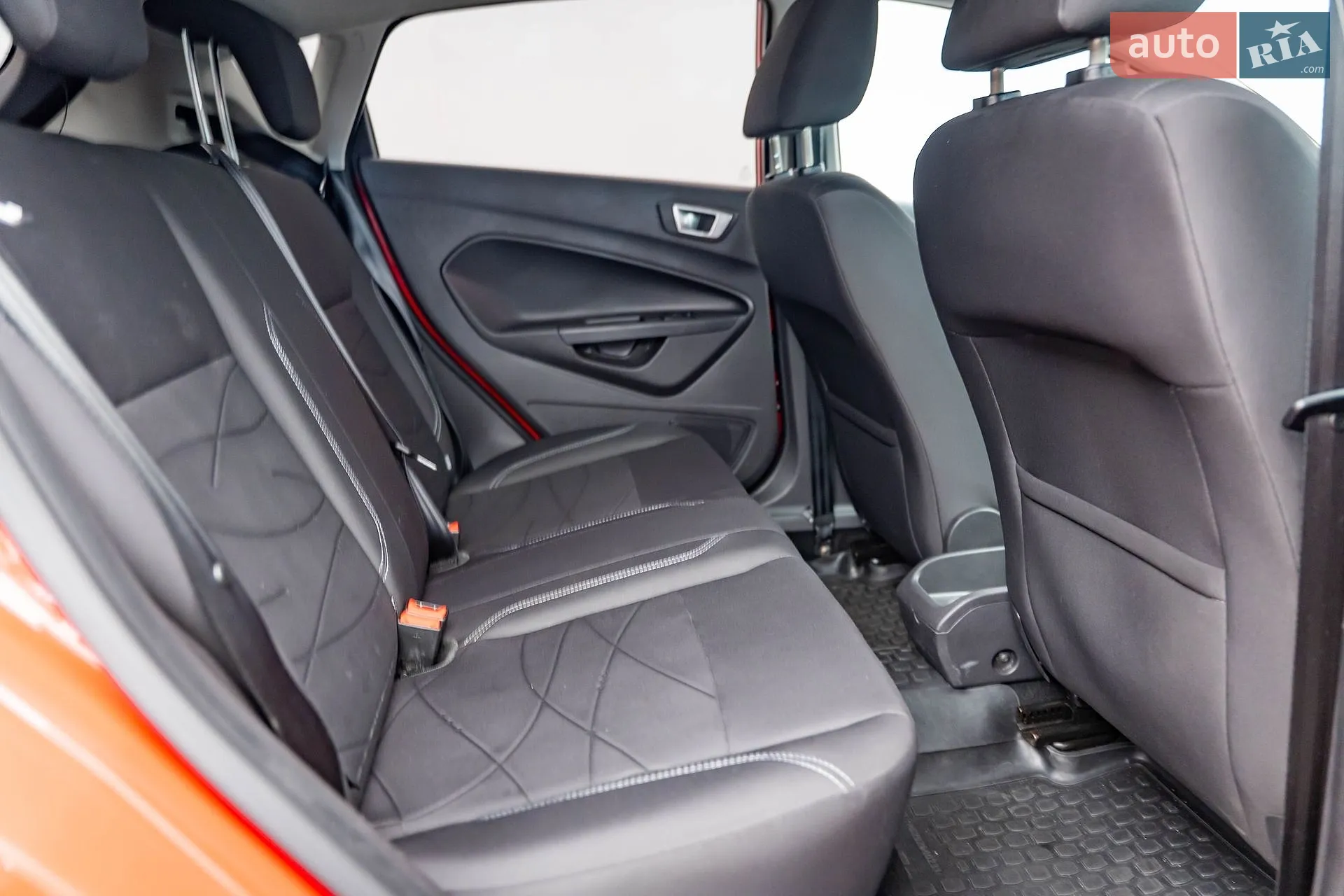 2013 Ford Fiesta - мініатюра 19