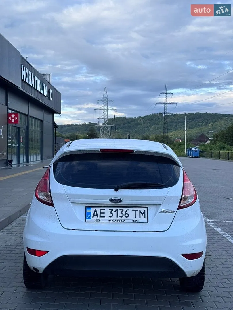 2013 Ford Fiesta - мініатюра 2