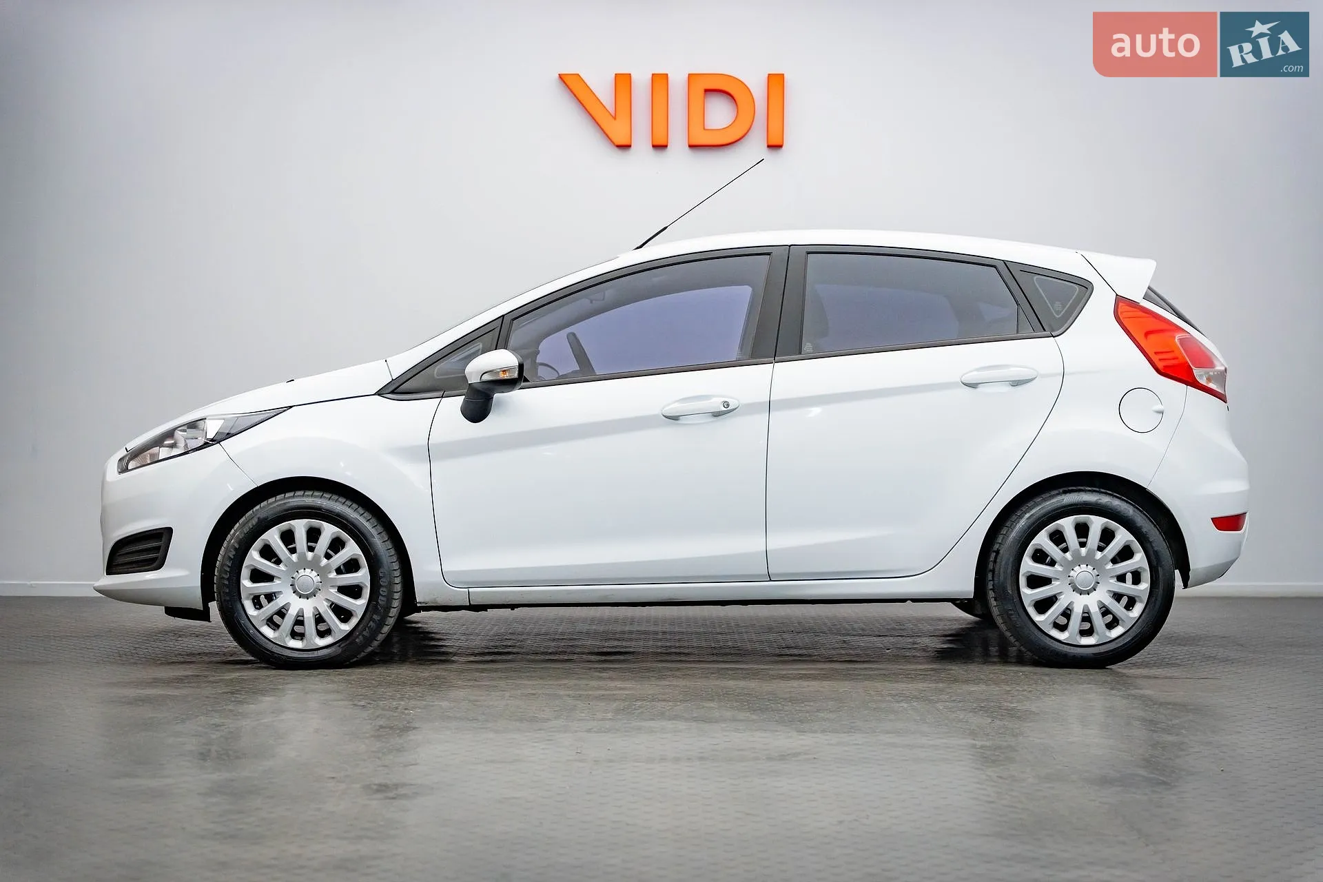 2017 Ford Fiesta - мініатюра 3