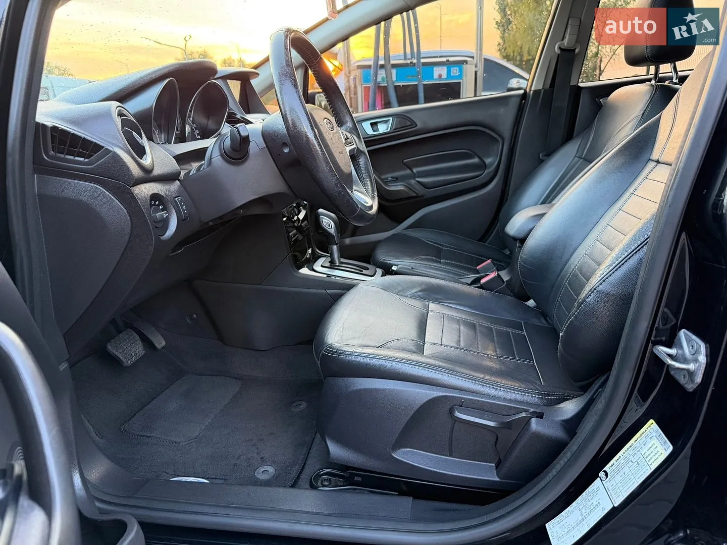 2016 Ford Fiesta - мініатюра 14