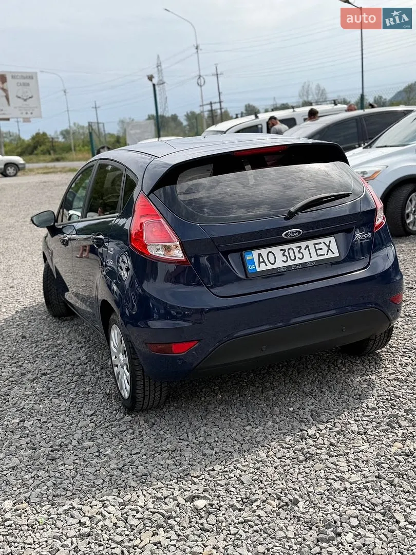 2015 Ford Fiesta - мініатюра 28