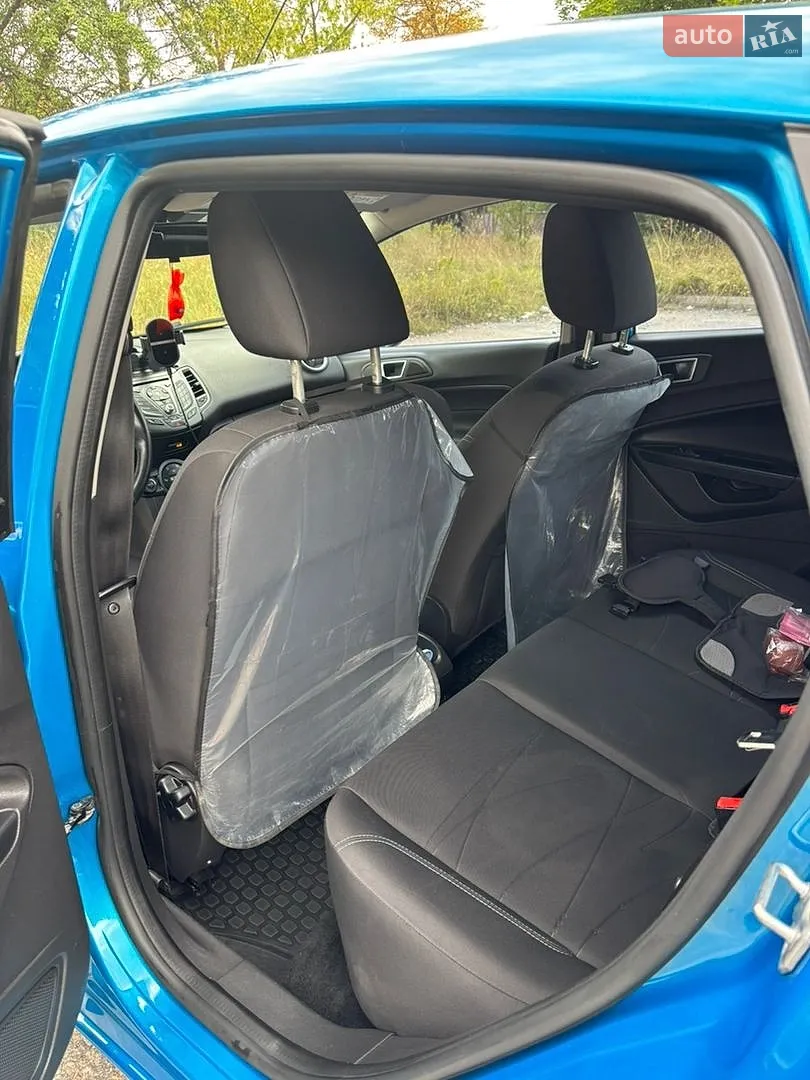 2016 Ford Fiesta - мініатюра 17