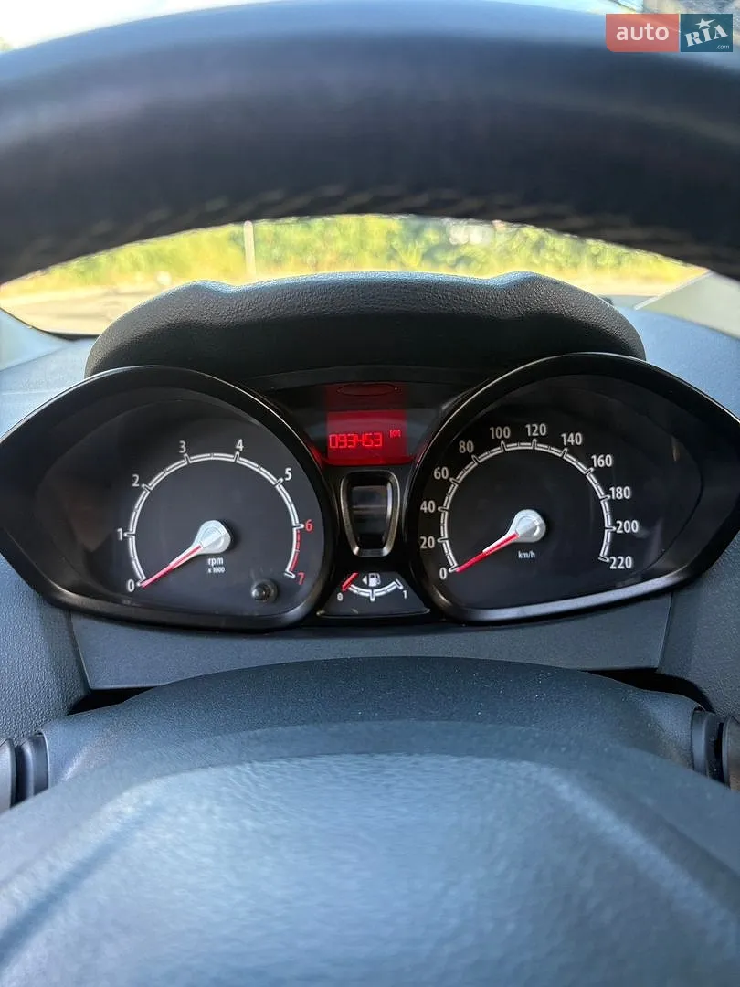 2012 Ford Fiesta - мініатюра 18