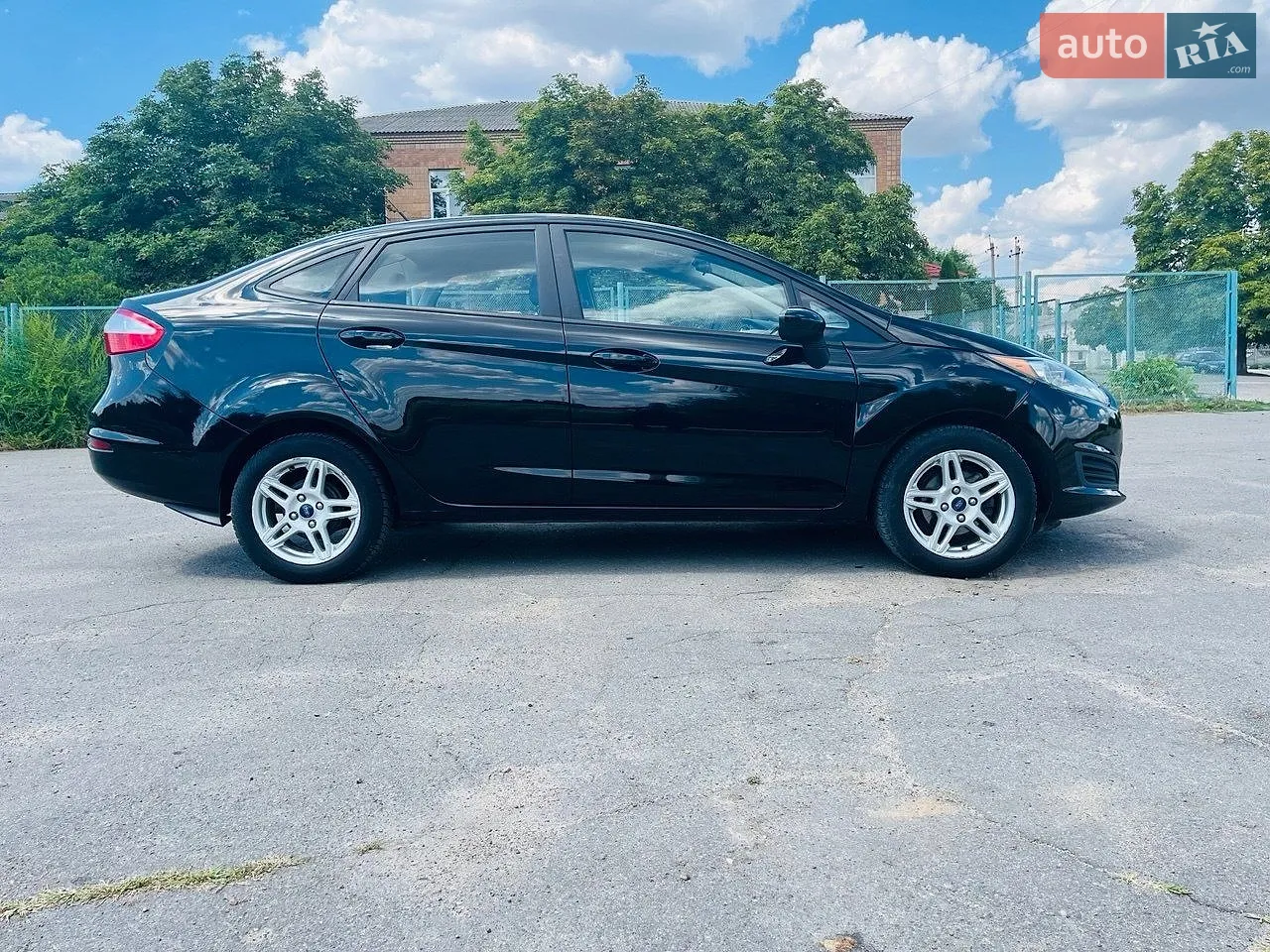 2017 Ford Fiesta - мініатюра 5
