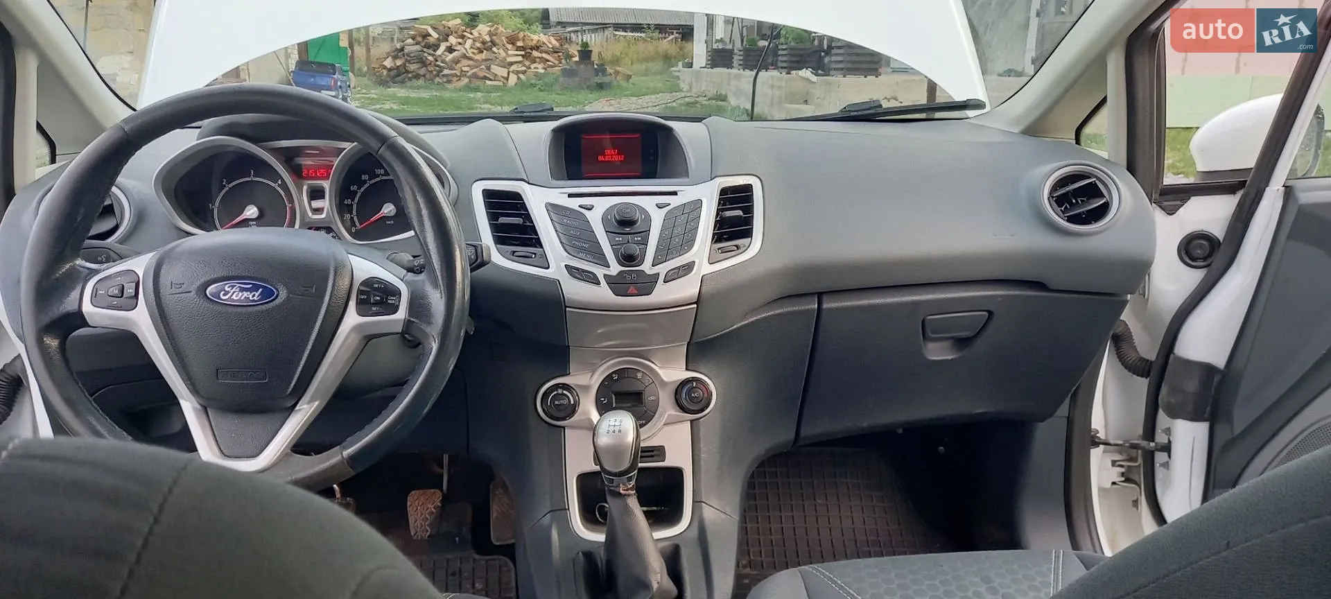 2011 Ford Fiesta - мініатюра 4