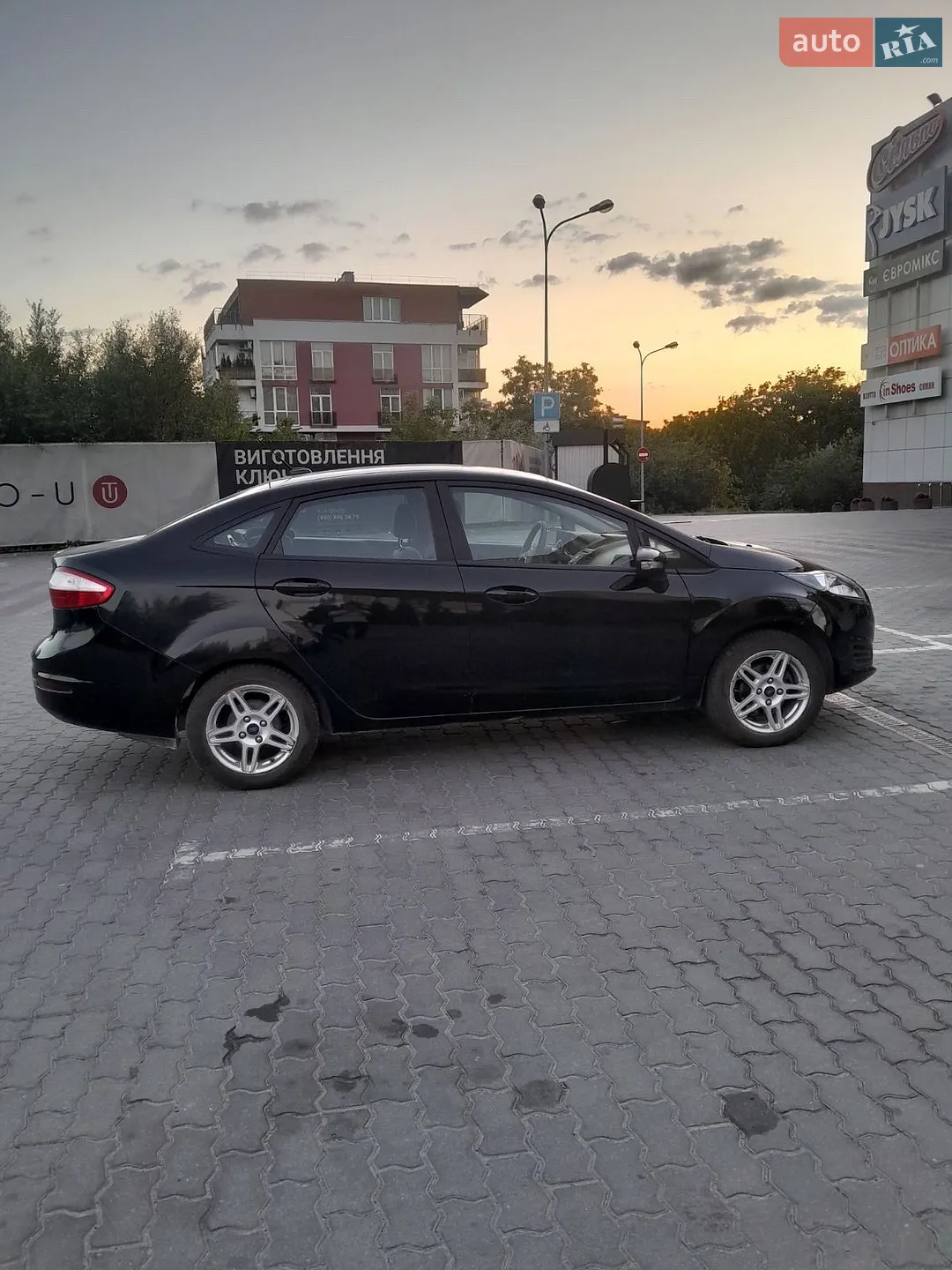 2017 Ford Fiesta - мініатюра 6