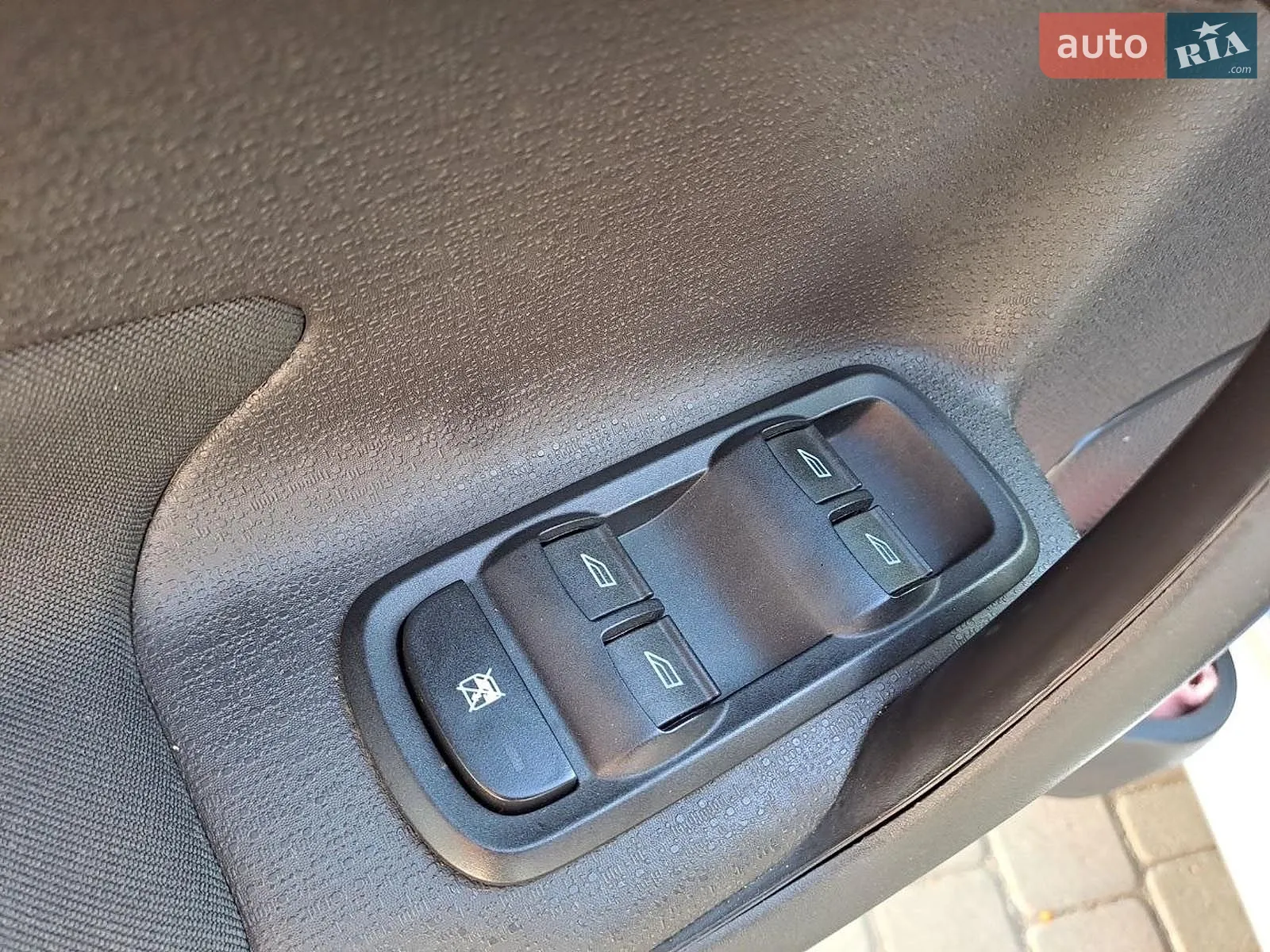 2015 Ford Fiesta - мініатюра 8