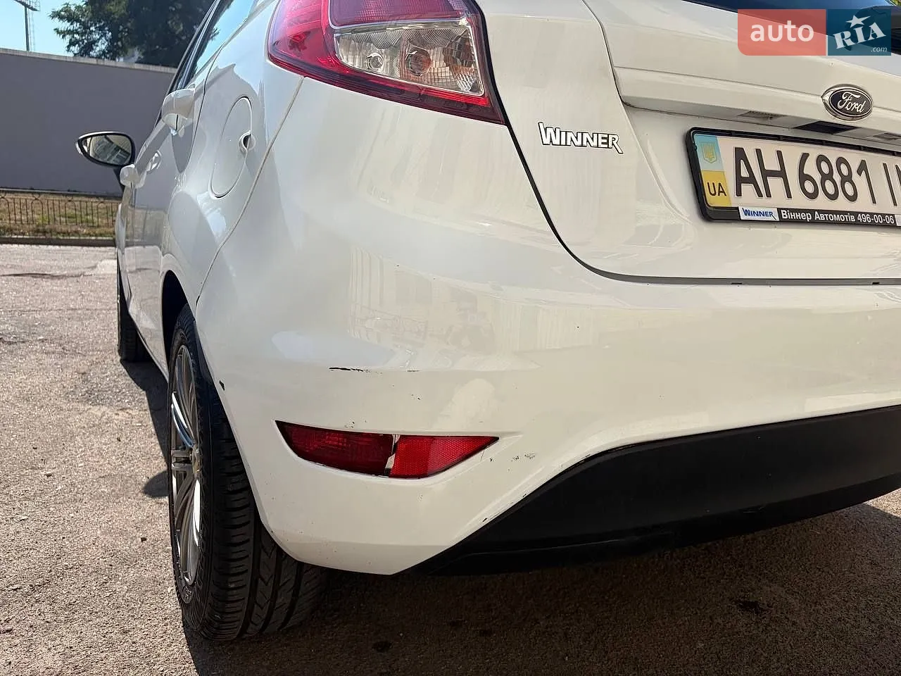 2013 Ford Fiesta - мініатюра 8