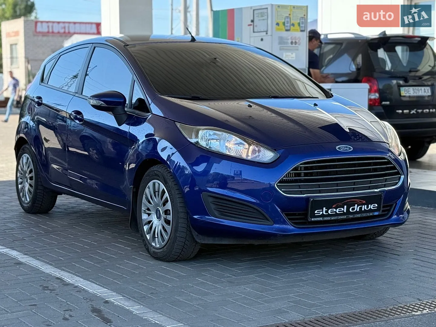 2014 Ford Fiesta - мініатюра 3