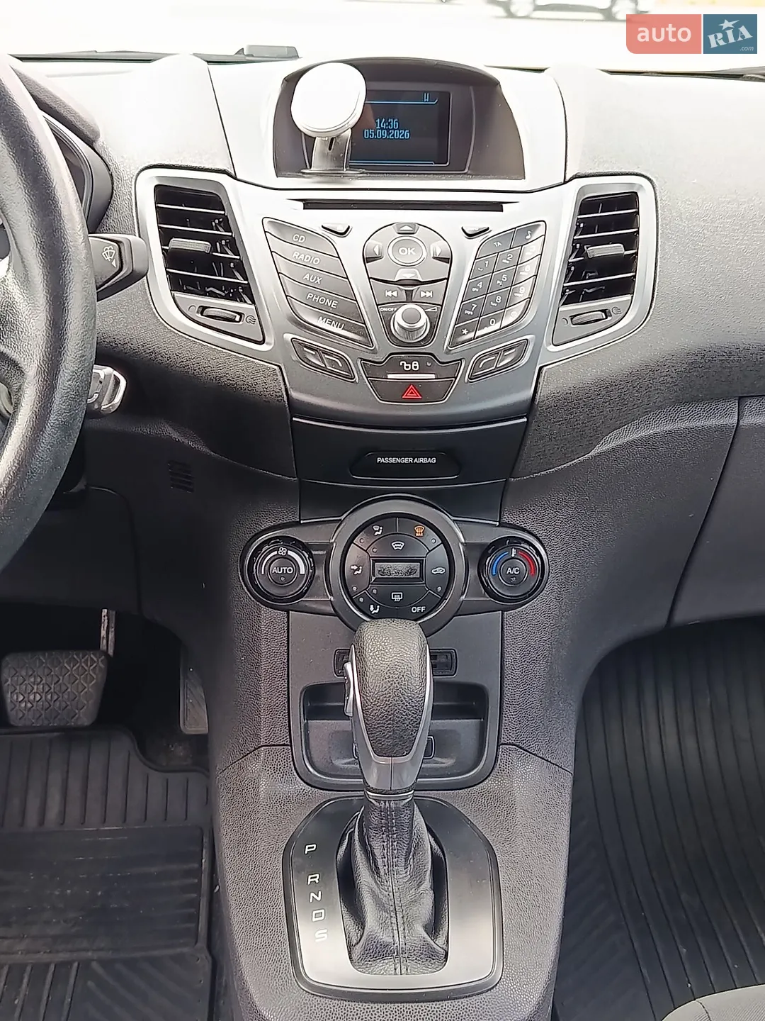 2016 Ford Fiesta - мініатюра 20
