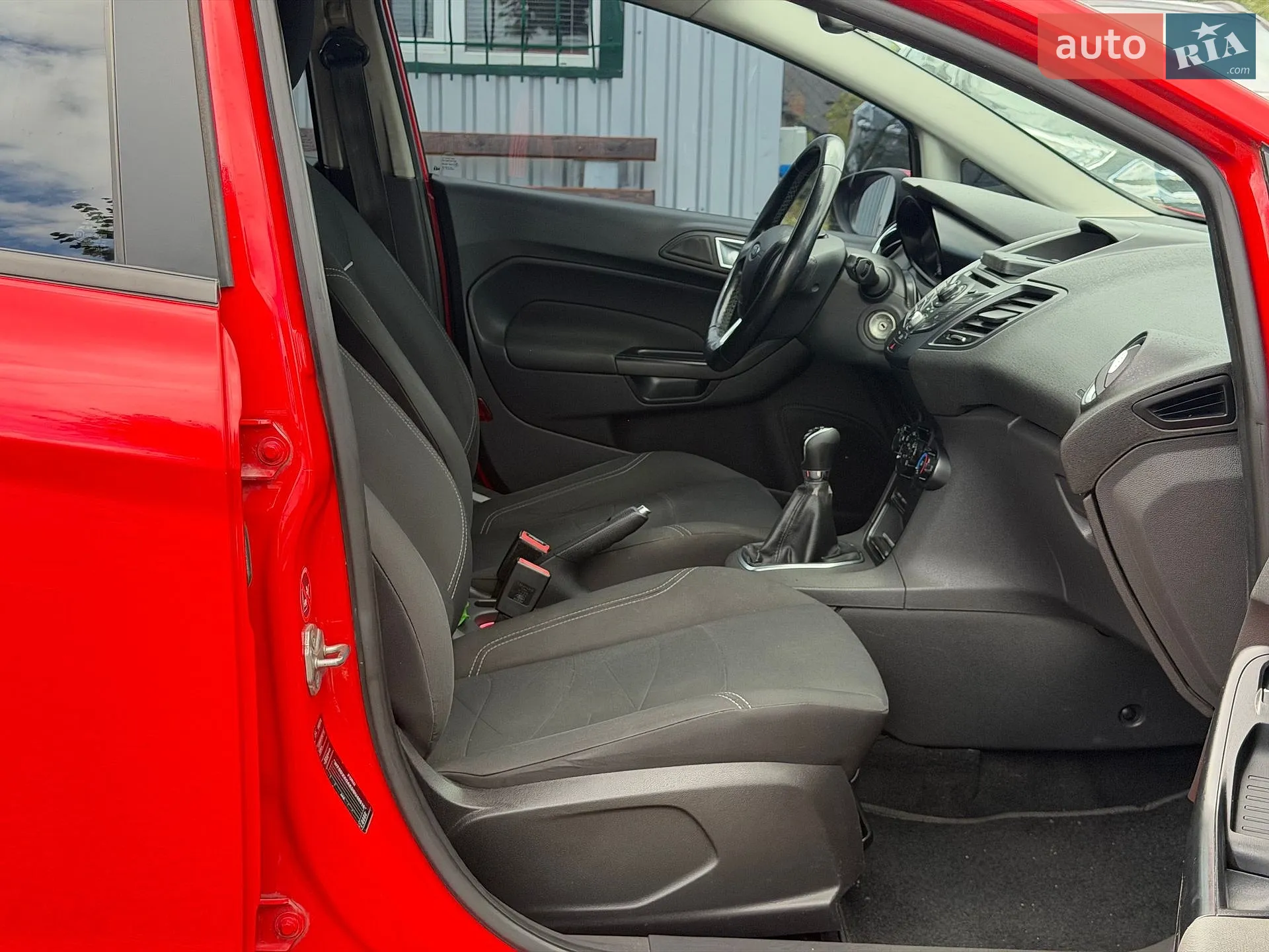 2013 Ford Fiesta - мініатюра 30