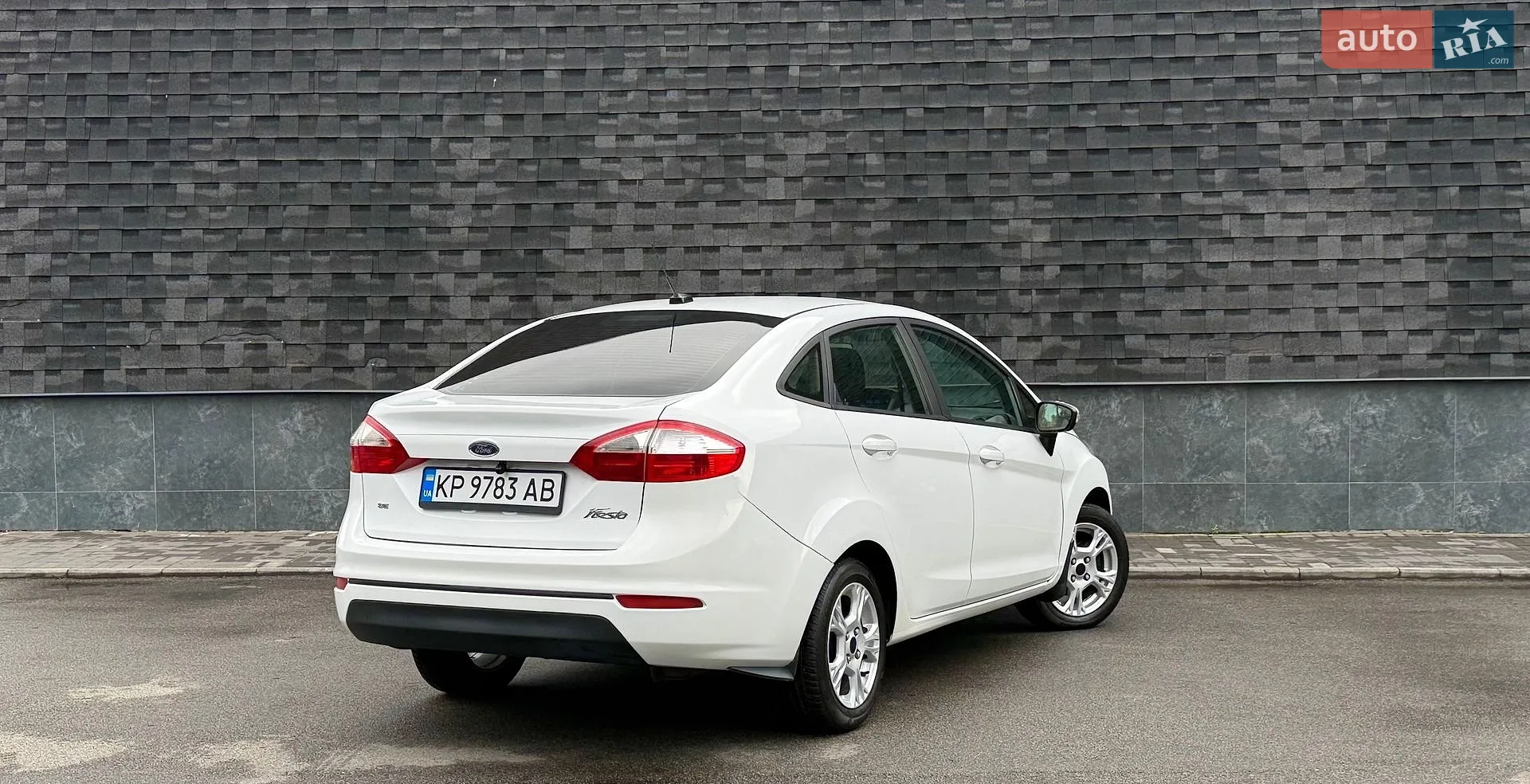 2015 Ford Fiesta - мініатюра 20