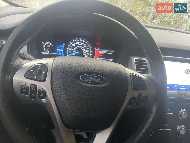 Внедорожник / Кроссовер Ford Flex 2016 в Фастове