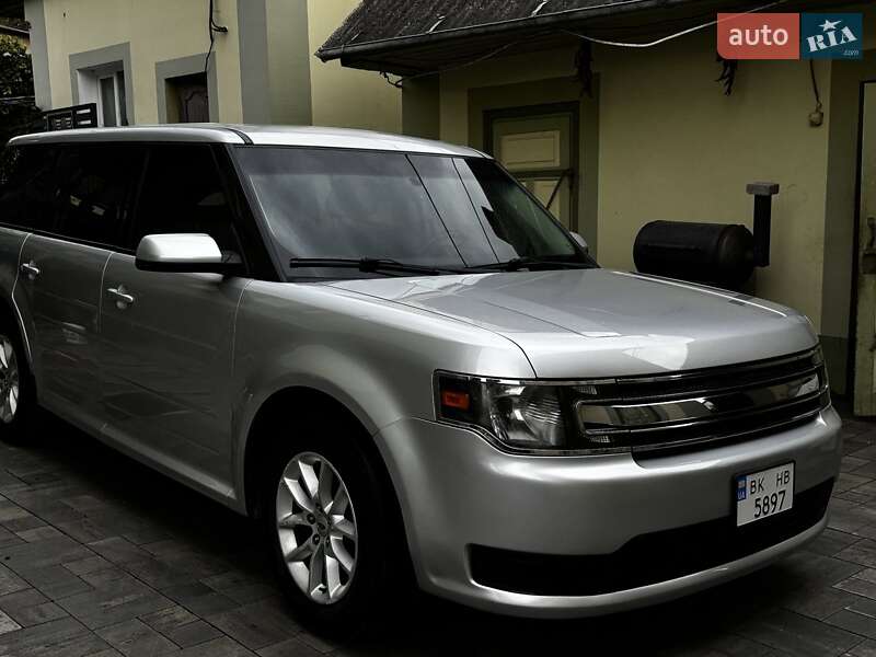 Позашляховик / Кросовер Ford Flex 2016 в Рівному