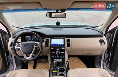 Позашляховик / Кросовер Ford Flex 2017 в 
