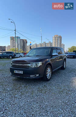 Позашляховик / Кросовер Ford Flex 2013 в 