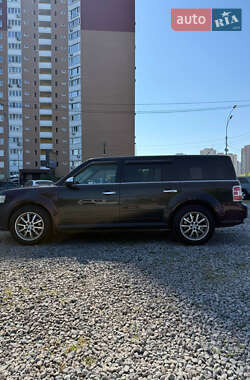 Позашляховик / Кросовер Ford Flex 2013 в 