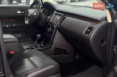 Позашляховик / Кросовер Ford Flex 2019 в 