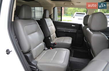 Внедорожник / Кроссовер Ford Flex 2017 в 