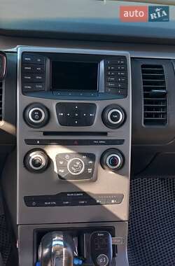 Внедорожник / Кроссовер Ford Flex 2017 в 