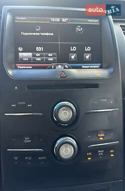 Внедорожник / Кроссовер Ford Flex 2014 в 