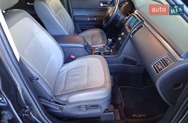Позашляховик / Кросовер Ford Flex 2016 в 