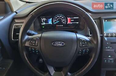 Позашляховик / Кросовер Ford Flex 2016 в 