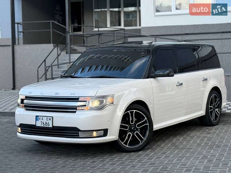 Позашляховик / Кросовер Ford Flex 2014 в 