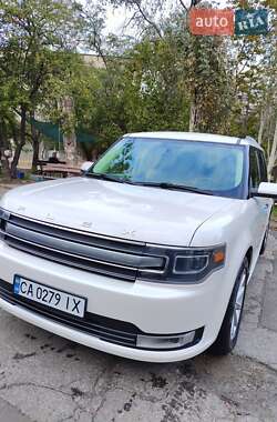 Позашляховик / Кросовер Ford Flex 2017 в 