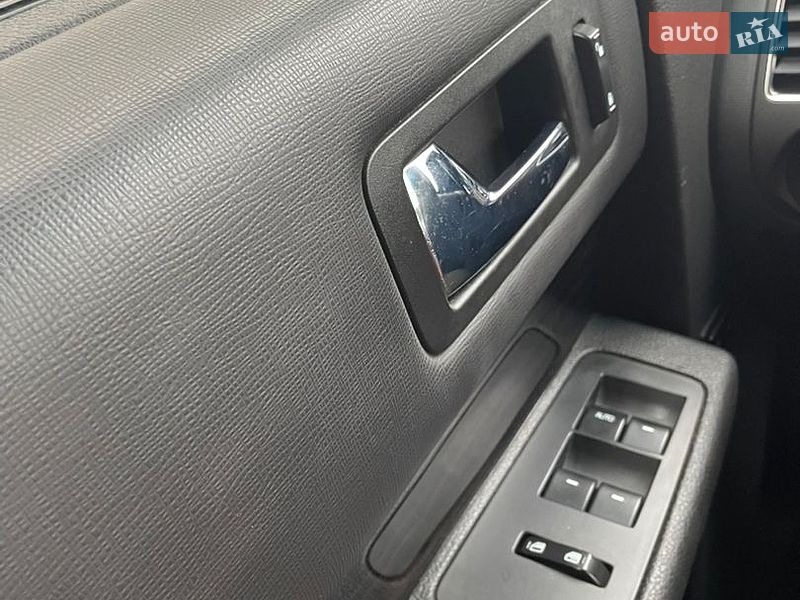 Позашляховик / Кросовер Ford Flex 2014 в Чернівцях