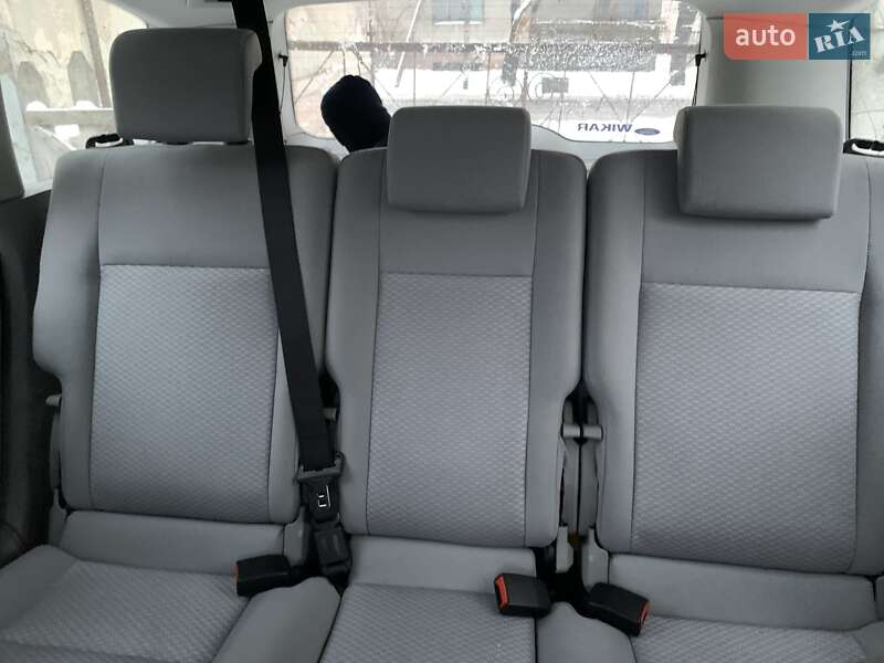 Мікровен Ford Focus C-Max 2004 в Івано-Франківську