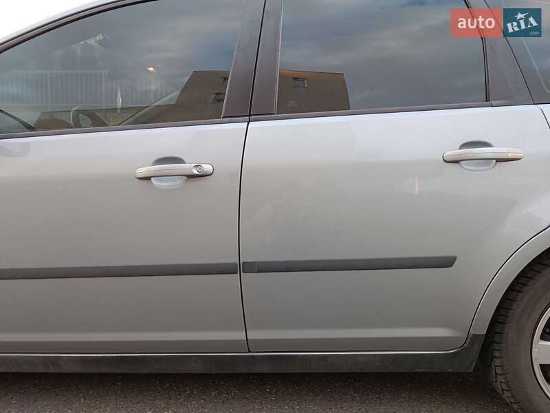 Мінівен Ford Focus C-Max 2005 в Тячеві фото 2 Мінівен Ford Focus C-Max 2005 в Тячеві