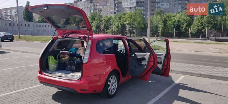Мікровен Ford Focus C-Max 2009 в Черкасах