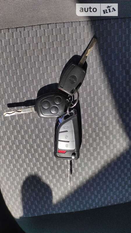 Минивэн Ford Focus C-Max 2004 в Черкассах