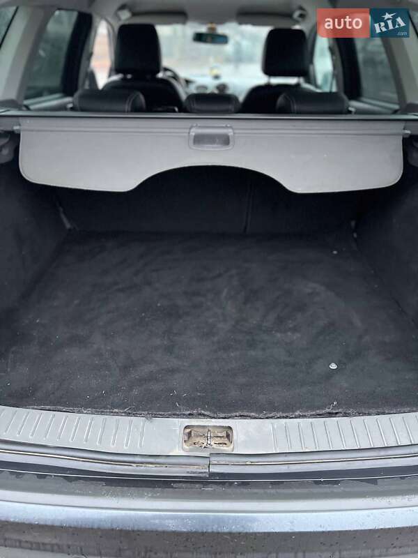 Мінівен Ford Focus C-Max 2010 в Летичіві
