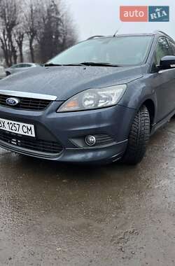 Минивэн Ford Focus C-Max 2010 в 